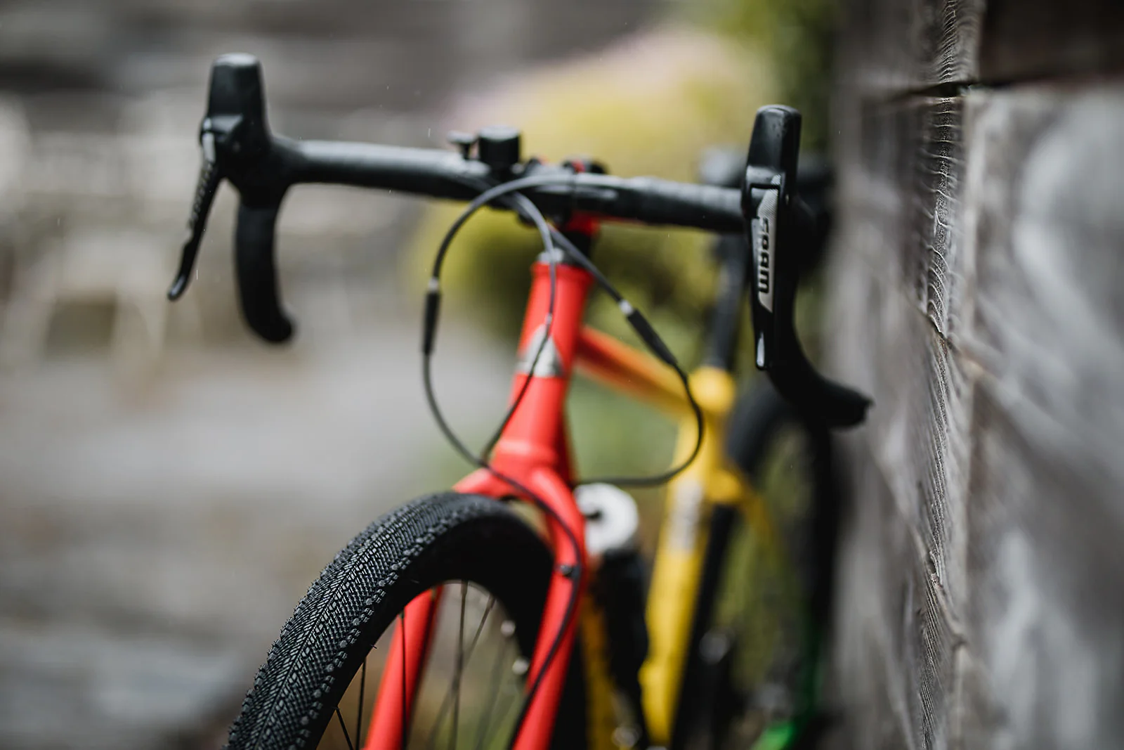 Venture 50 x 700 TCS Light/Fast Rolling 120tpi Dual DNA SG2 tire-Tubeless-Ready - Image 9